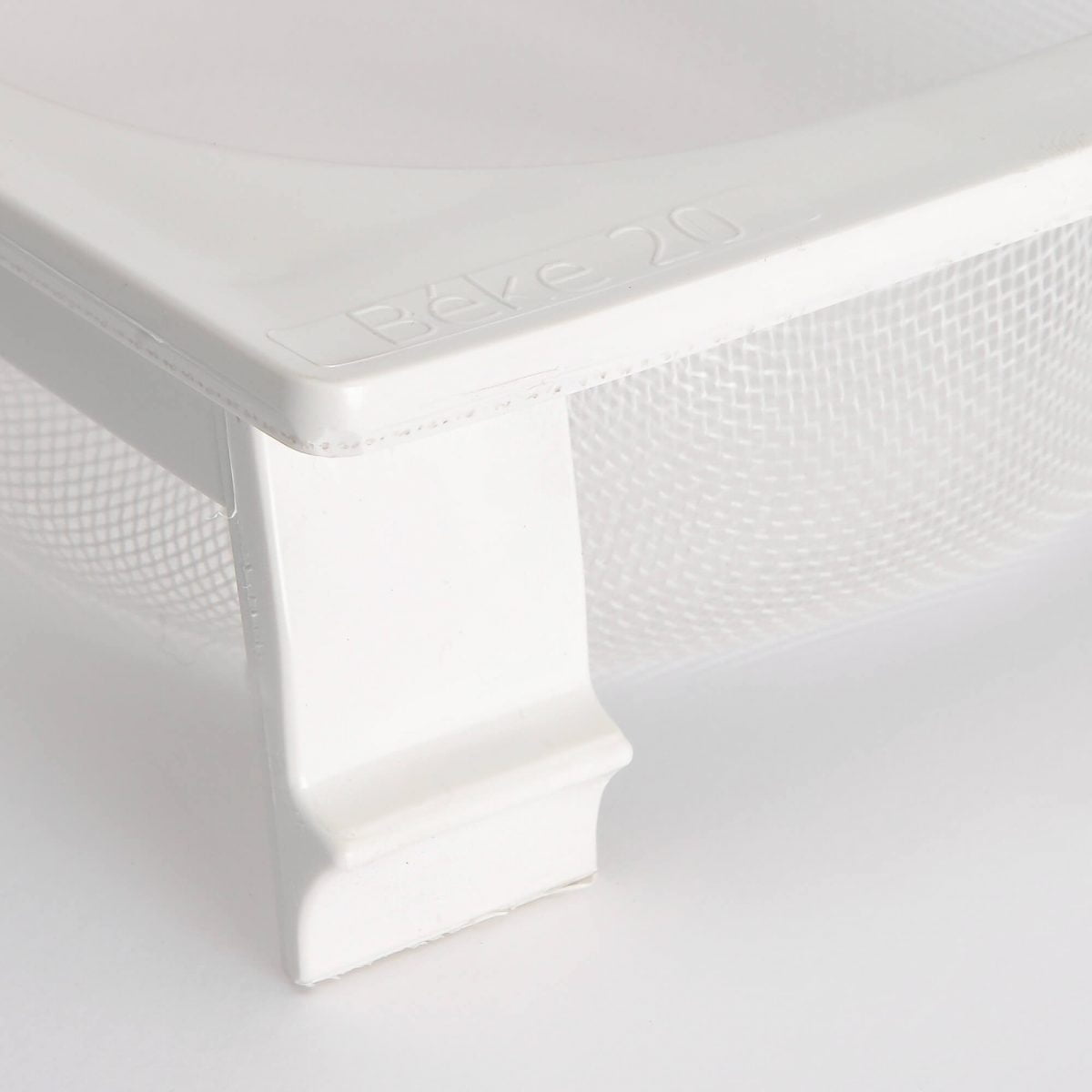 Benier Overhead Proofer Small Basket Pocket - 208 x 131 mm = 8-1/8" x 5-1/8"x 2 3/8" (30 mm frame) - Image 2